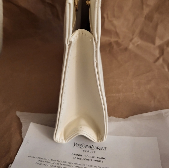 Yves Saint Laurent Cream Pouch with Gold Logo - Picture 4 of 6